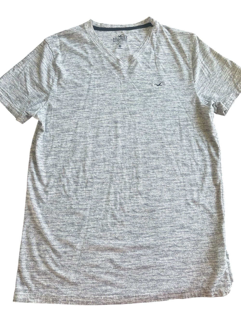 Hollister Men’s Light Gray Marled V-Neck Tee